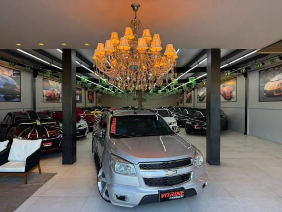 CHEVROLET S10 2.5 LTZ 4X2 CD 16V FLEX 4P MANUAL CHEVROLET S10 2.5 LTZ 4X2 CD 16V FLEX 4P MANUAL